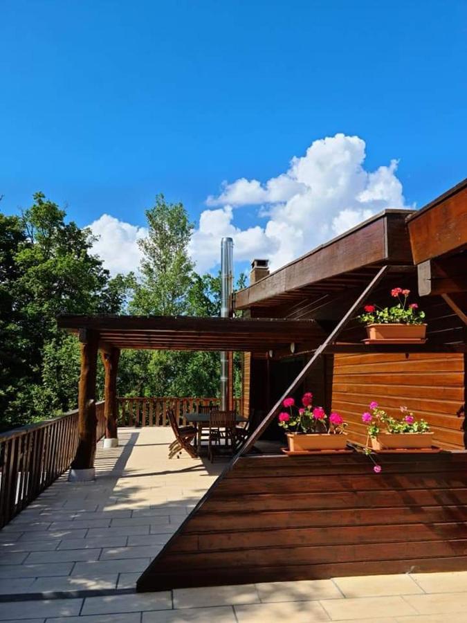 Ecolodge Les Sentiers Du Lac - Domaine De La Gaia Сорезе Экстерьер фото